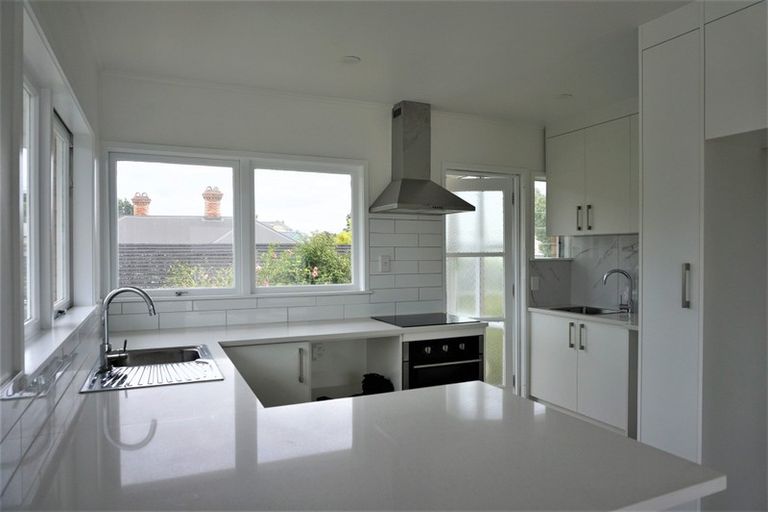 Photo of property in 1/175 Victoria Road, Devonport, Auckland, 0624