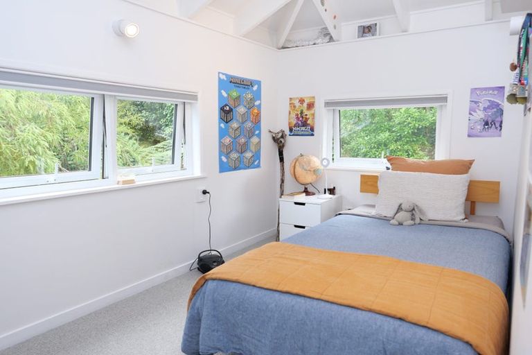 Photo of property in 57 Tilley Road, Paekakariki, 5034