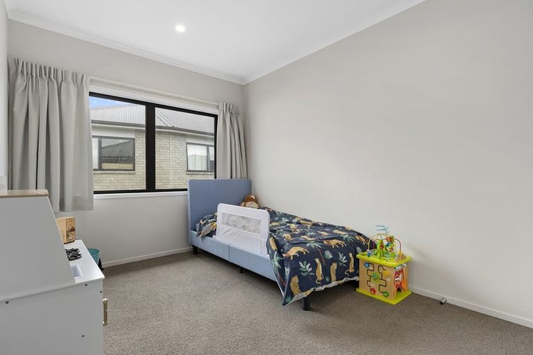 Photo of property in 8/16 Jones Crescent, Melville, Hamilton, 3206