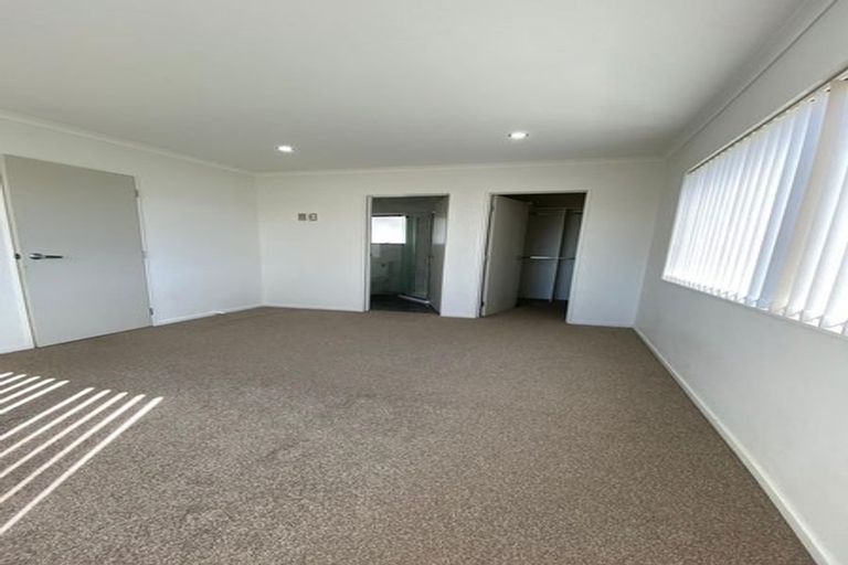 Photo of property in 49a Birdwood Avenue, Papatoetoe, Auckland, 2025