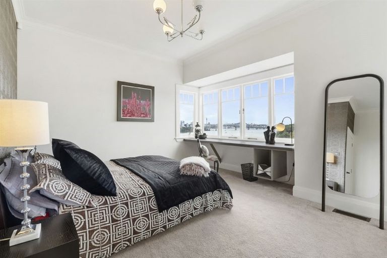 Photo of property in 46 Seaview Avenue, Northcote, Auckland, 0627