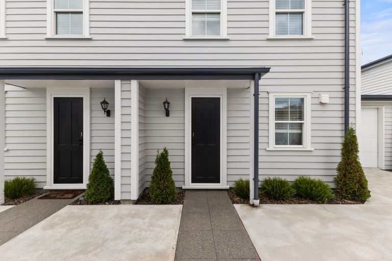 Photo of property in 2/24 Devon Street, Sydenham, Christchurch, 8023