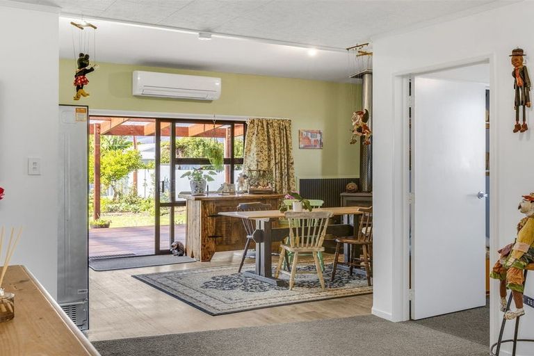 Photo of property in 95 Queen Street, Westport, 7825