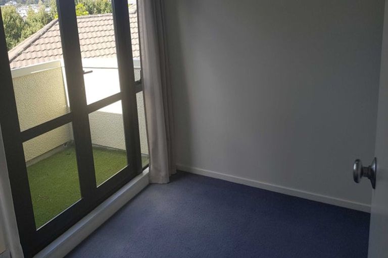 Photo of property in 7/3 Orwell Road, Greenhithe, Auckland, 0632