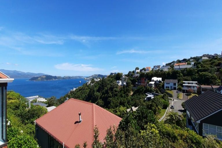 Photo of property in 120 Cashmere Avenue, Khandallah, Wellington, 6035