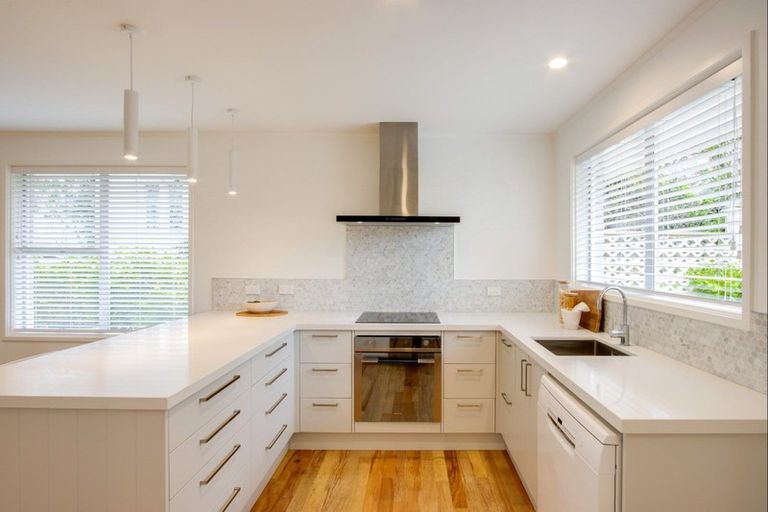 Photo of property in 4 Mchardy Street, Havelock North, 4130