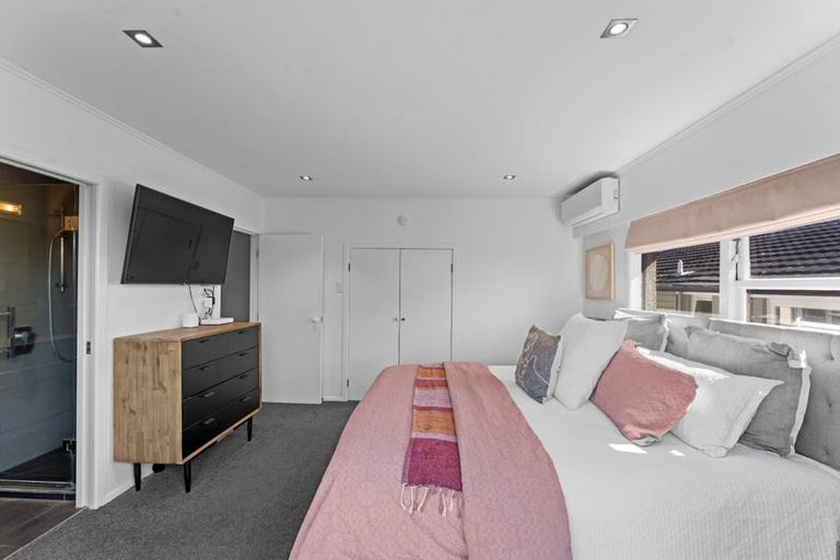 Photo of property in 9 The Anchorage, Sunnyhills, Auckland, 2010