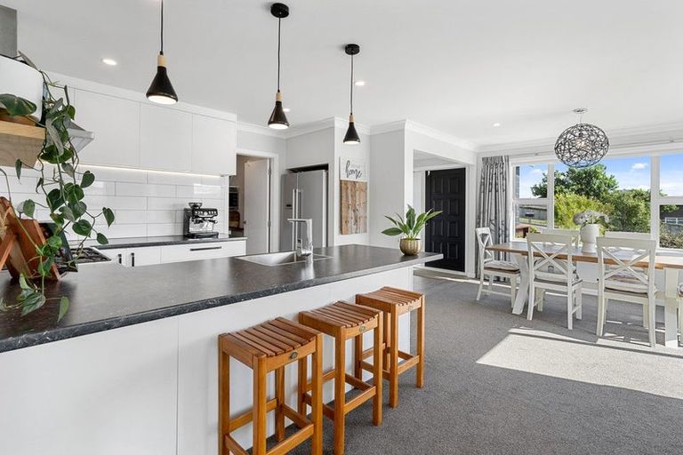 Photo of property in 156 Endeavour Drive, Whitby, Porirua, 5024