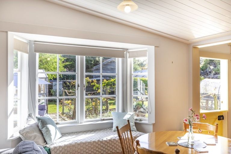 Photo of property in 14 Owen Street, Tikokino, Waipawa, 4273