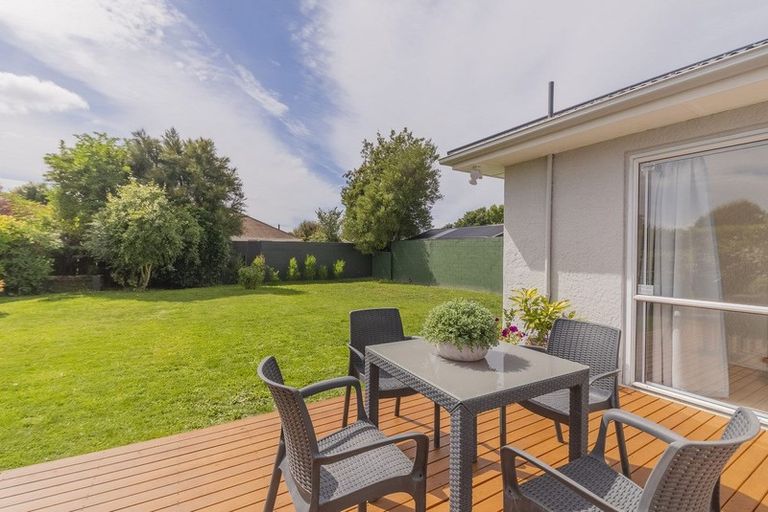 Photo of property in 148 Wairakei Road, Bryndwr, Christchurch, 8053
