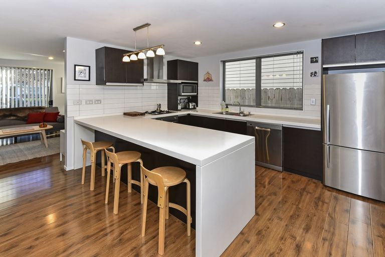 Photo of property in 31 Kauri Drive, Takanini, 2112