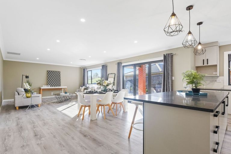 Photo of property in 16 Waireka Road, Rototuna North, Hamilton, 3210