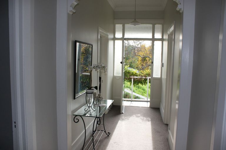 Photo of property in 5 Elm Row, Dunedin Central, Dunedin, 9016