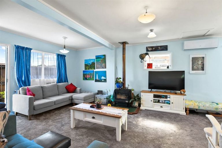 Photo of property in 21 Station Road, Paeroa, 3600