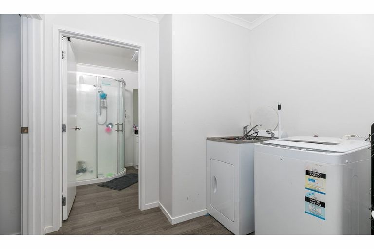 Photo of property in 4 Douglas Crescent, Fairfield, Hamilton, 3214