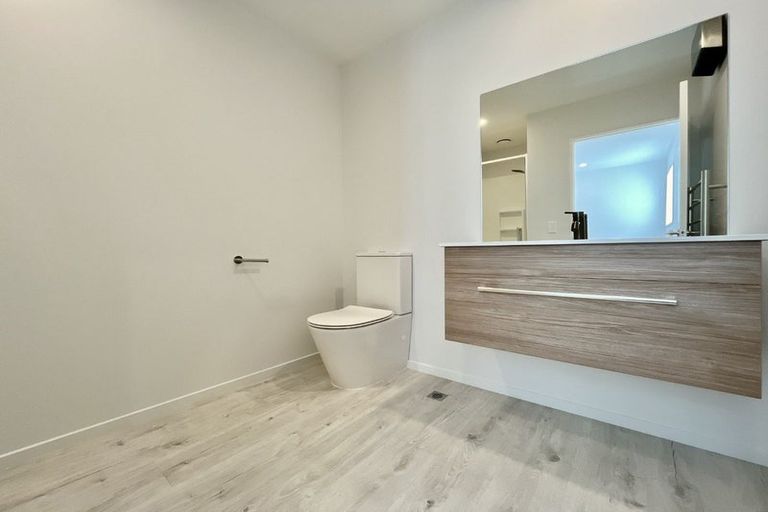 Photo of property in 3/77 Lismore Street, Waltham, Christchurch, 8011