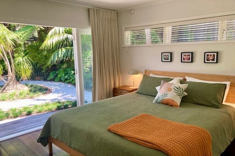 Photo of property in 1/37 Wolsley Avenue, Milford, Auckland, 0620