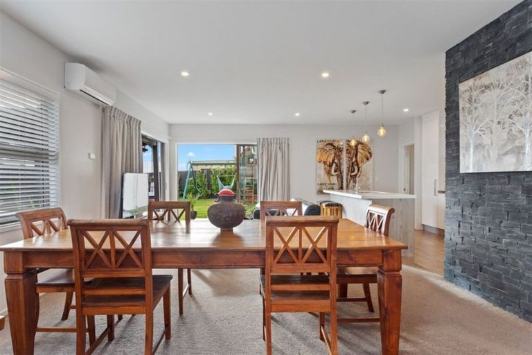 Photo of property in 94 Aston Drive, Waimairi Beach, Christchurch, 8083