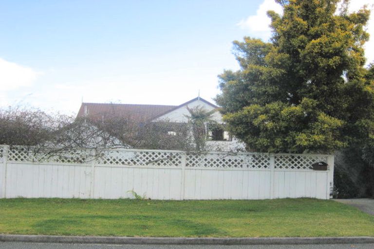 Photo of property in 79 Wharewaka Road, Wharewaka, Taupo, 3330