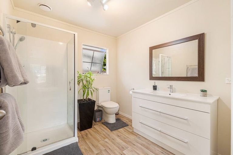 Photo of property in 23 Snapper Road, Stillwater, Silverdale, 0993