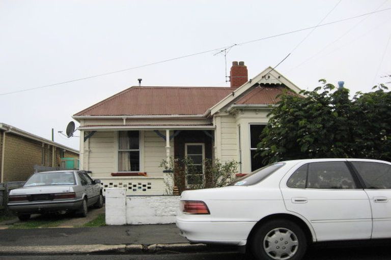 Photo of property in 23 Loyalty Street, Forbury, Dunedin, 9012