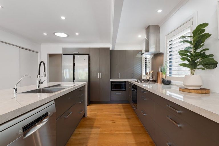 Photo of property in 30 Valley Road, Mount Maunganui, 3116