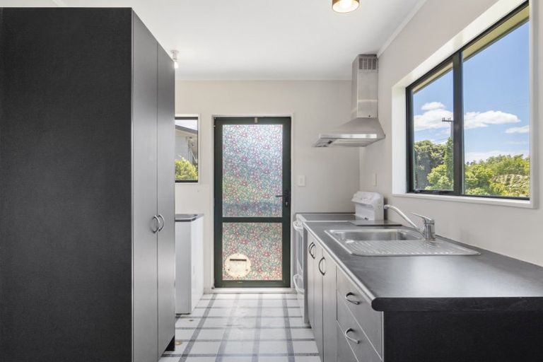 Photo of property in 8 Ranginui Road, Welcome Bay, Tauranga, 3112