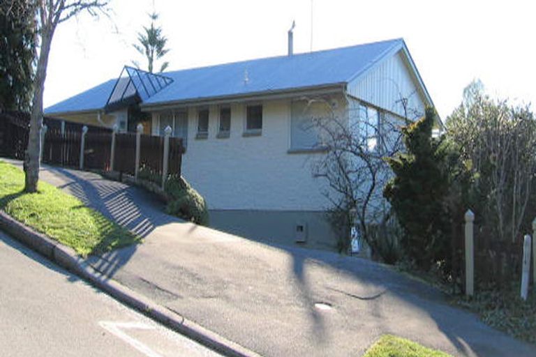 Photo of property in 8 Roseneath Place, Cashmere, Christchurch, 8022