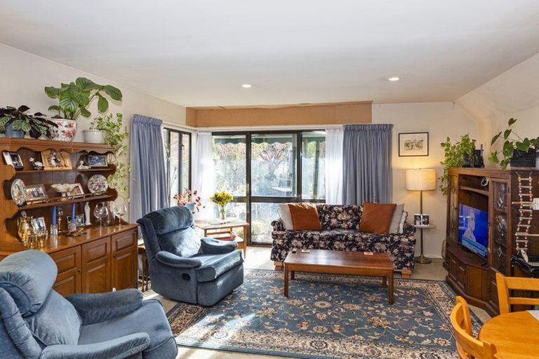 Photo of property in 3/126 Idris Road, Strowan, Christchurch, 8052