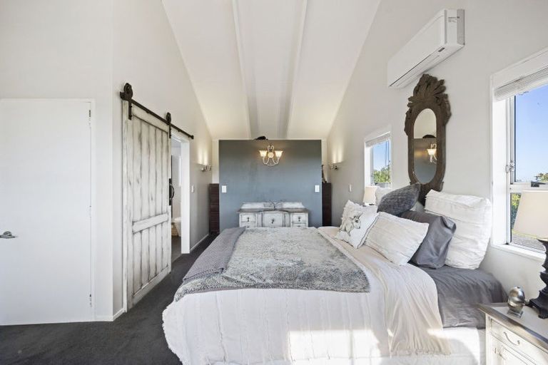 Photo of property in 109 Ruebe Road, Buckland, Pukekohe, 2677