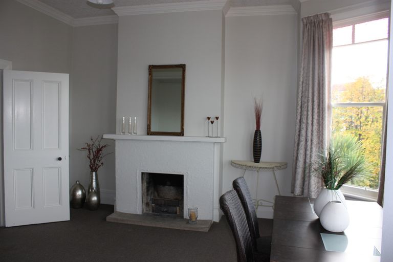 Photo of property in 5 Elm Row, Dunedin Central, Dunedin, 9016