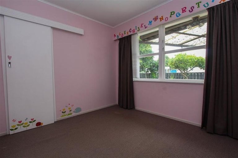 Photo of property in 86 Morrow Avenue, St Andrews, Hamilton, 3200