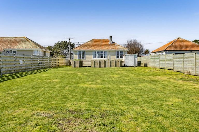 Photo of property in 31 Wilson Street, Waverley, 4510