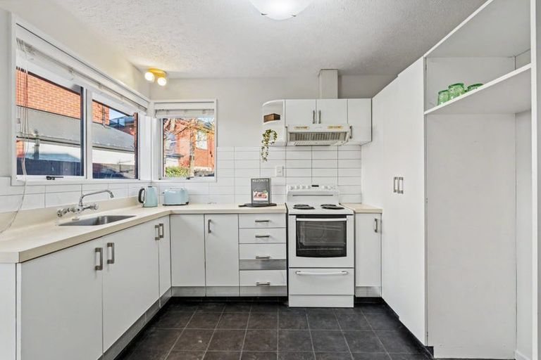 Photo of property in 2/16 Peverel Street, Riccarton, Christchurch, 8011