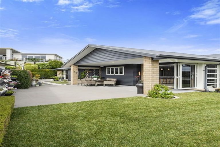 Photo of property in 50 Mortlake Heights, Pyes Pa, Tauranga, 3112