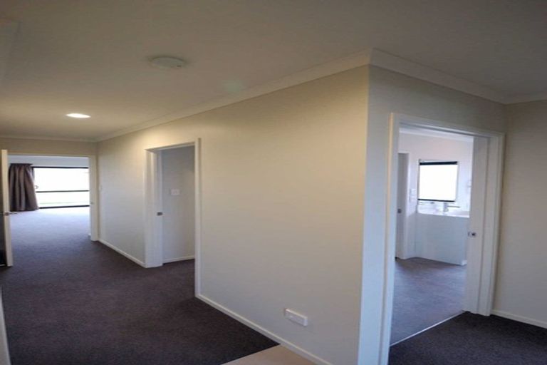 Photo of property in 33 Pakohe Street, Pegasus, 7612