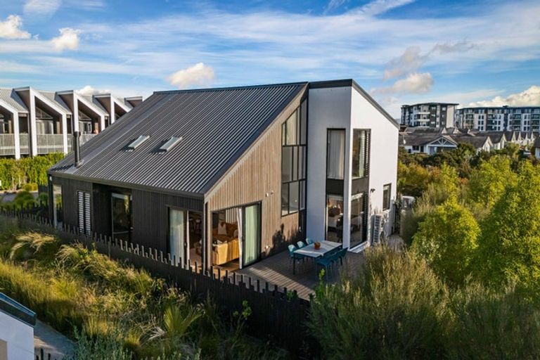 Photo of property in 34 Nevill Road, Hobsonville, Auckland, 0616