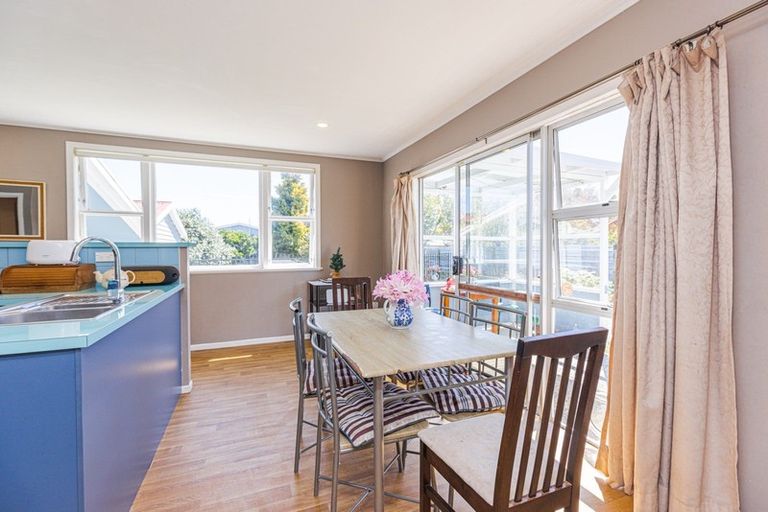 Photo of property in 11 Humphrey Street, Marton, 4710