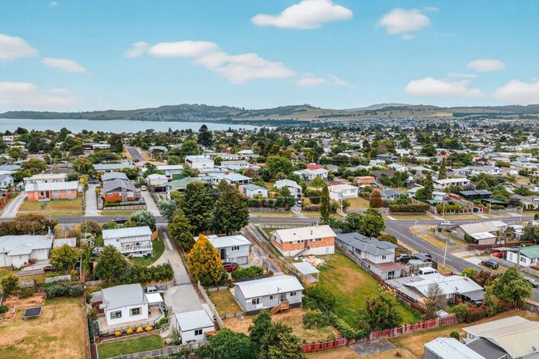 Photo of property in 2/54 Terence Street, Tauhara, Taupo, 3330
