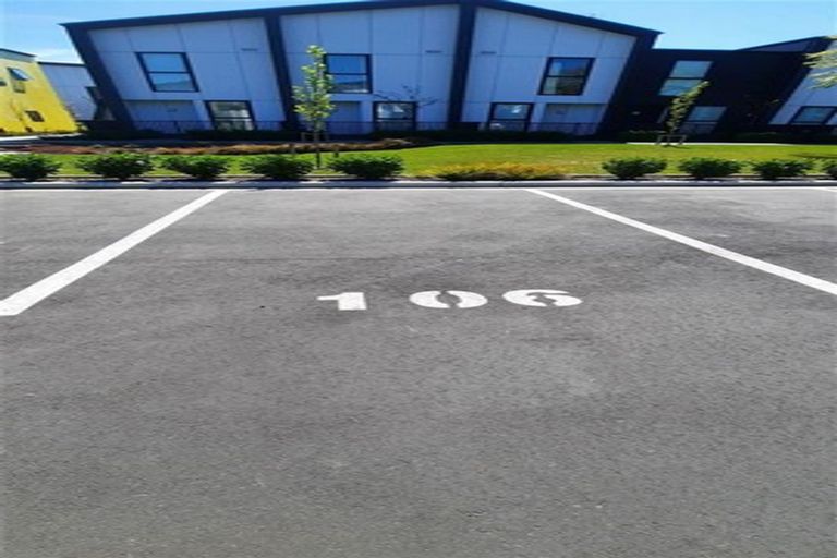 Photo of property in 4/6 Waverley Street, Sydenham, Christchurch, 8023