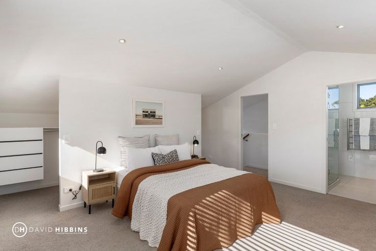 Photo of property in 11 Stanaway Street, Hillcrest, Auckland, 0627