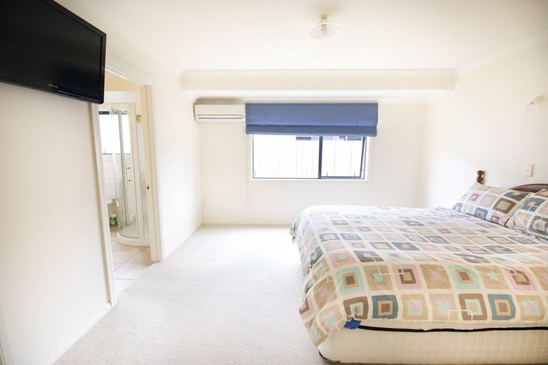 Photo of property in 71 Avenue Road, Greenmeadows, Napier, 4112