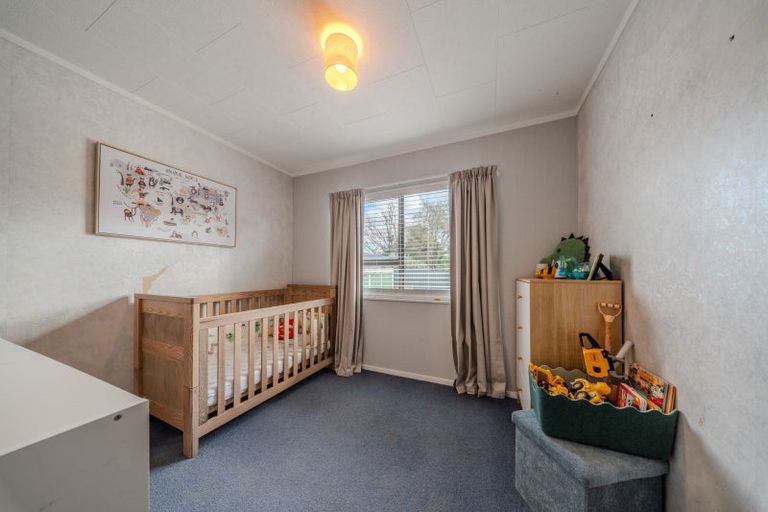 Photo of property in 129 Mclean Street, Woodville, 4920