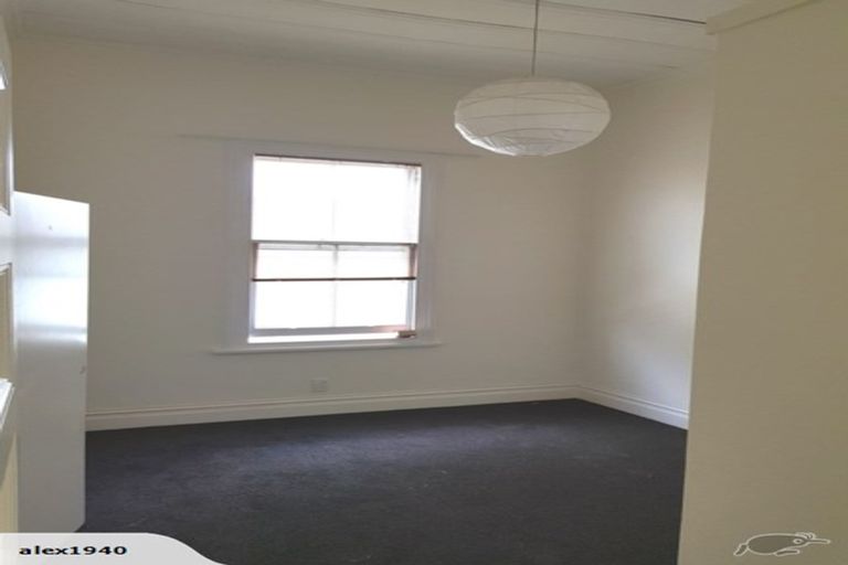 Photo of property in 14 Shoal Bay Road, Devonport, Auckland, 0624