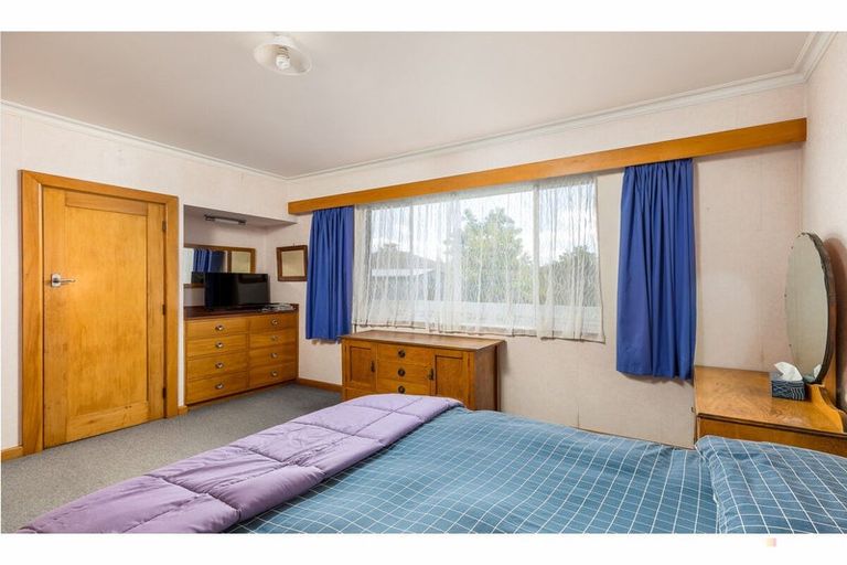 Photo of property in 2 Betten Street, Waimate, 7924