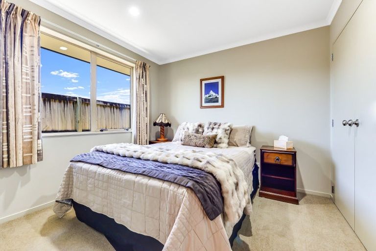 Photo of property in 57 Aquila Crescent, Rototuna North, Hamilton, 3210