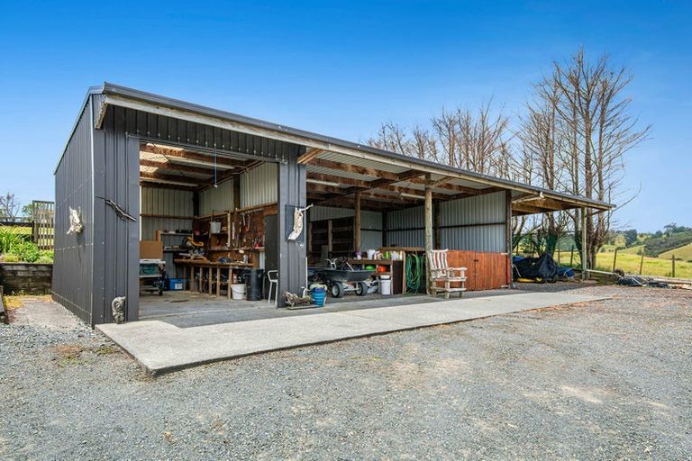 Photo of property in 71 Goodall Road, Snells Beach, 0920