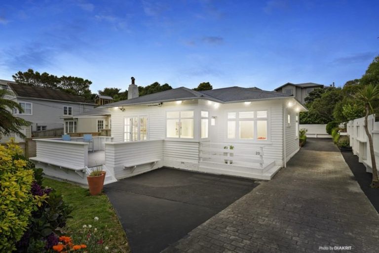 Photo of property in 20 Raumati Terrace, Khandallah, Wellington, 6035