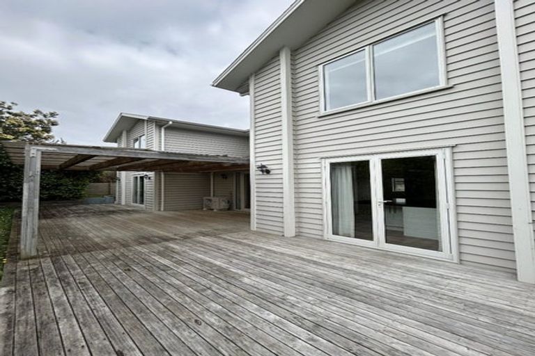 Photo of property in 67 Pickaberry Avenue, Karaka, Papakura, 2113