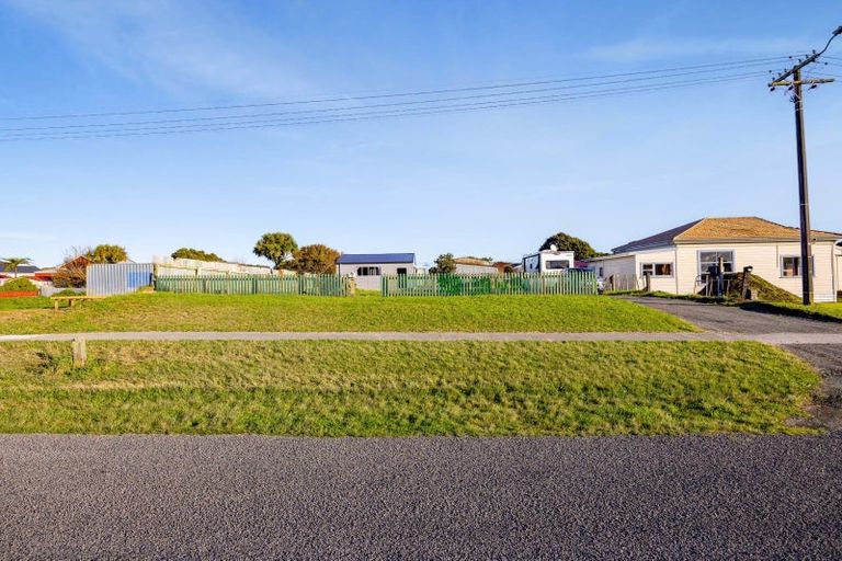 Photo of property in 6 Terou Street, Manaia, 4612